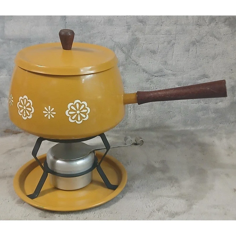 Vintage Nevco Harvest Gold Floral 2 Quart Fondue Set 70s MCM w/ Forks Box Yellow